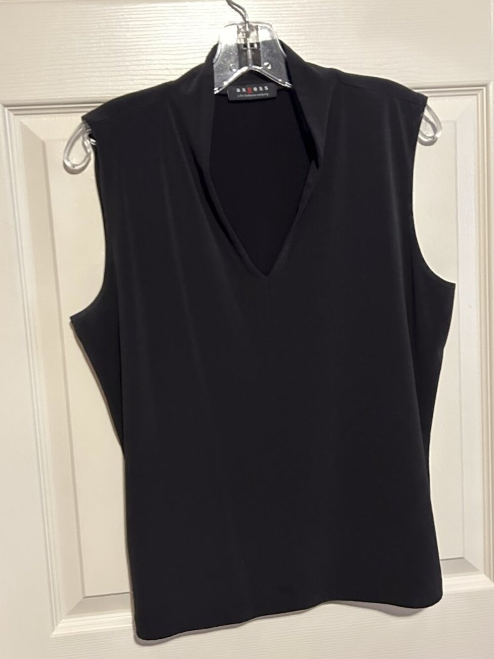 Black axcess Sleeveless V-neck Blouse Top sz XL
